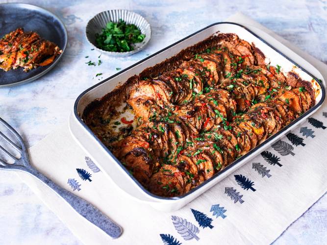 Gratin de patates douces et beurre de cacahuètes croquant